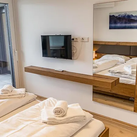 9 Alpe Maritima - Lakeview Mit Bergkulisse Apartment *