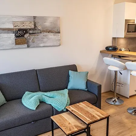 9 Alpe Maritima - Lakeview Mit Bergkulisse Apartment